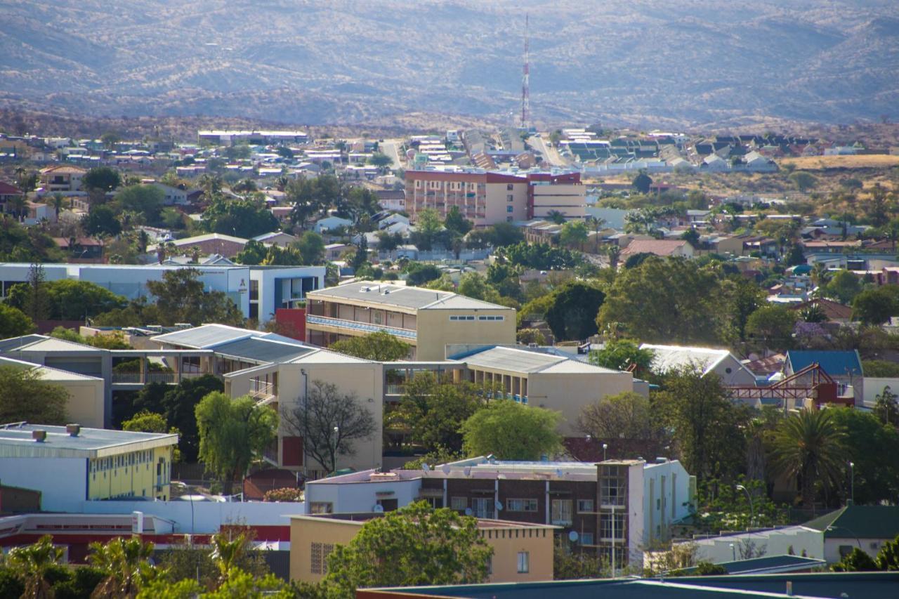John-Lou'S One-Bedroom Apartment Windhoek Exterior photo